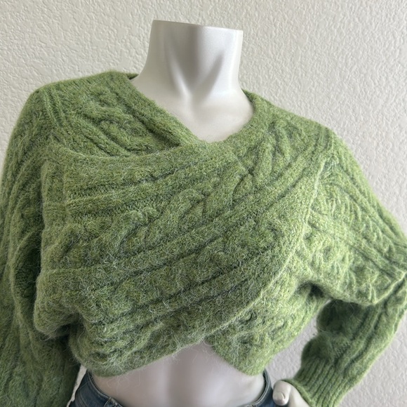 NWOT Zara cable knit sleeve scarf sweater - Picture 8 of 12